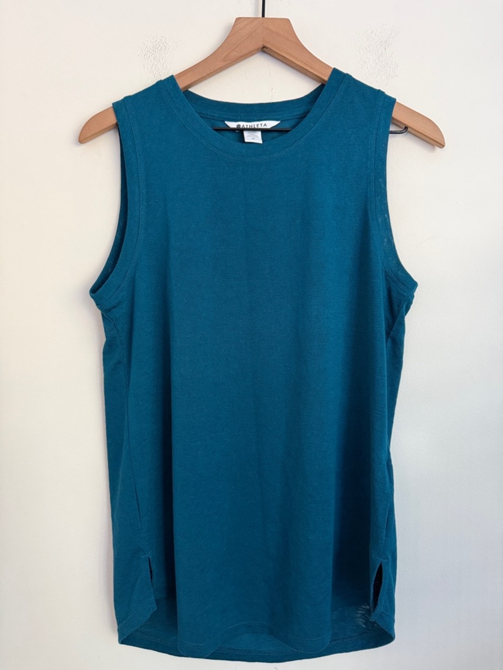 ATHLETA Breezy Tank - Coastal Teal Women’s M lightweight - Picture 2 of 8
